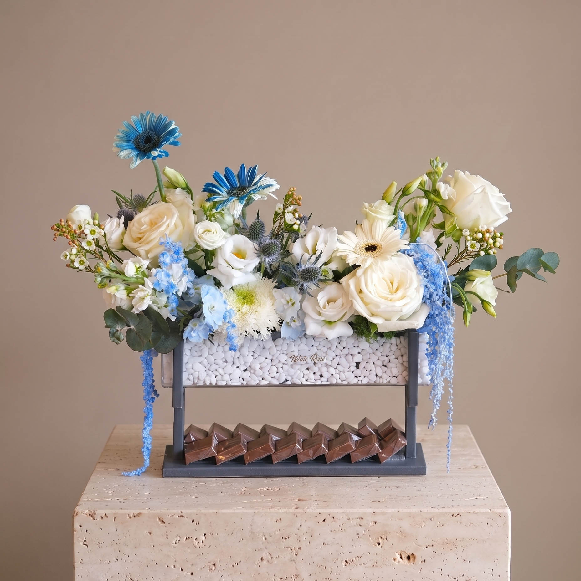 Fleur de Luxe Stand